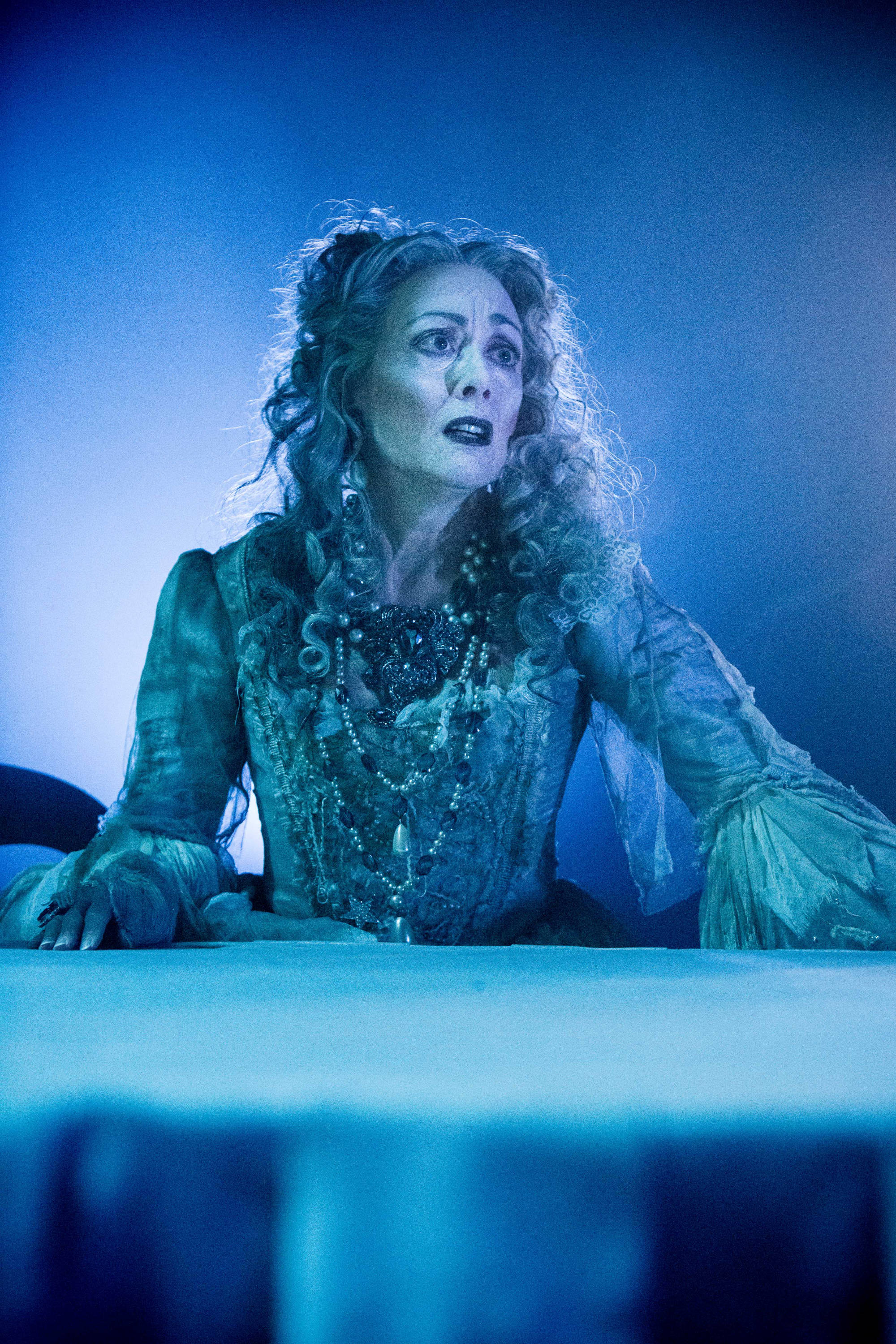 GREAT EXPECTATIONS - Miss Havisham - Paula Wilcox © Jaap Buitendijk