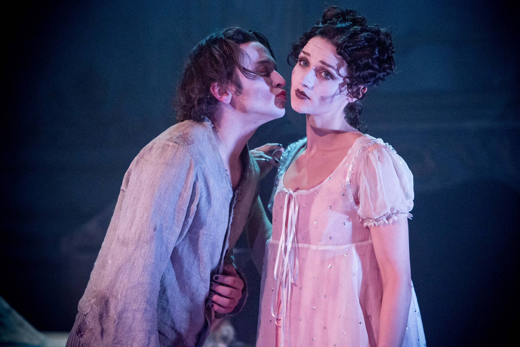 GREAT EXPECTATIONS - Young Pip / Estella - Taylor Jay-Davies / Grace Rowe © Jaap Buitendijk